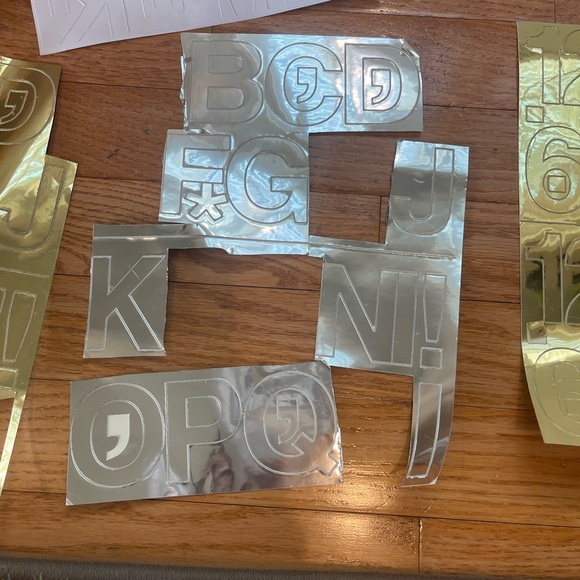 Assorted sticker letters and numbers - Picture 6 of 10